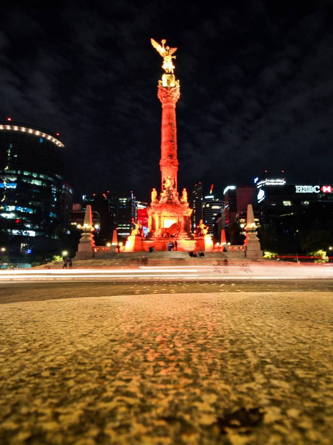 angel-de-la-independencia-in-mexico-city-at-night-2022-10-31-23-13-39-utc